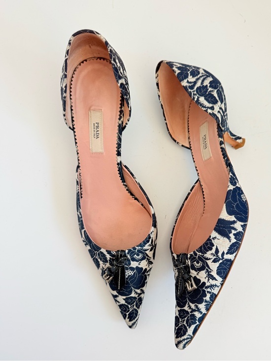 Prada Shoes - Prada Vintage Y2K 1P2937 Rose Jacquard Bleu D’Orsay Kitten Heels 38